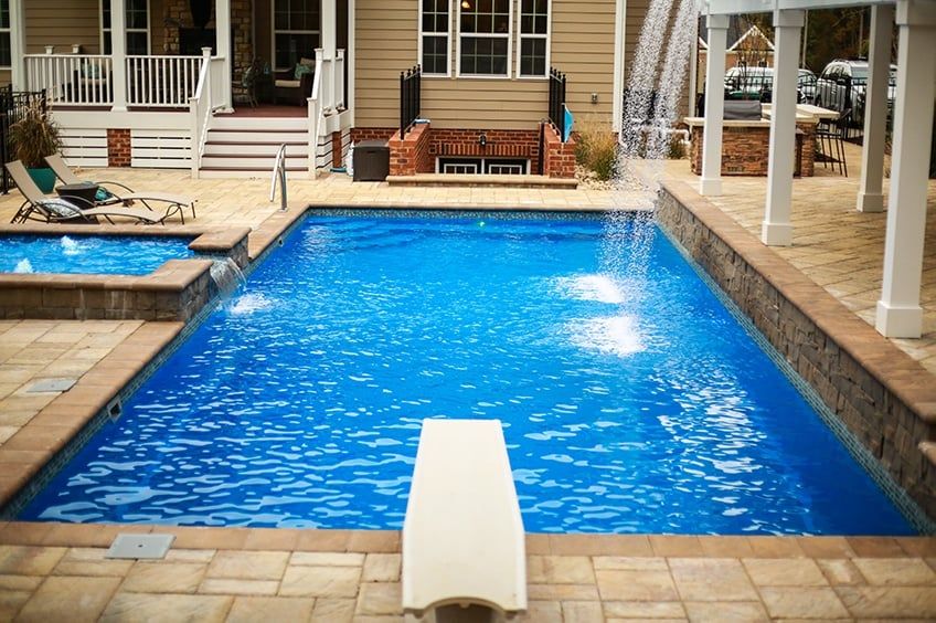 T40 Fiberglass Pool River Pools & Spa